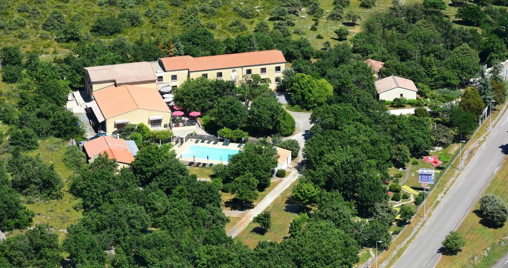 Hotel Les Persedes Lavilledieu  Ngoại thất bức ảnh