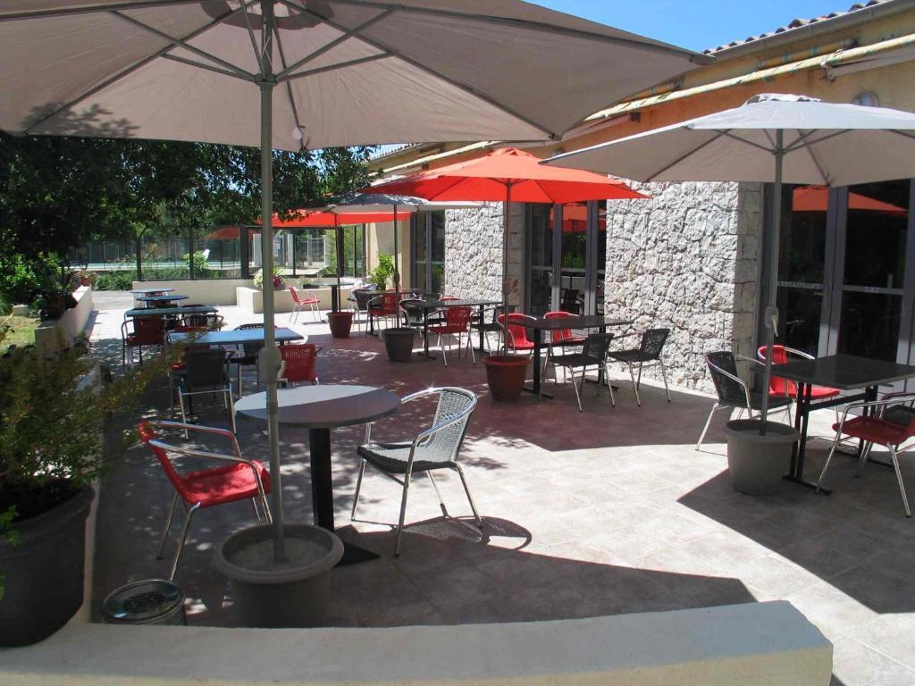 Hotel Les Persedes Lavilledieu  Ngoại thất bức ảnh