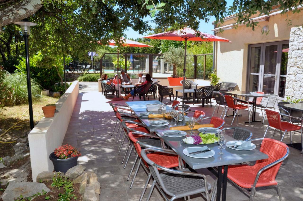 Hotel Les Persedes Lavilledieu  Ngoại thất bức ảnh