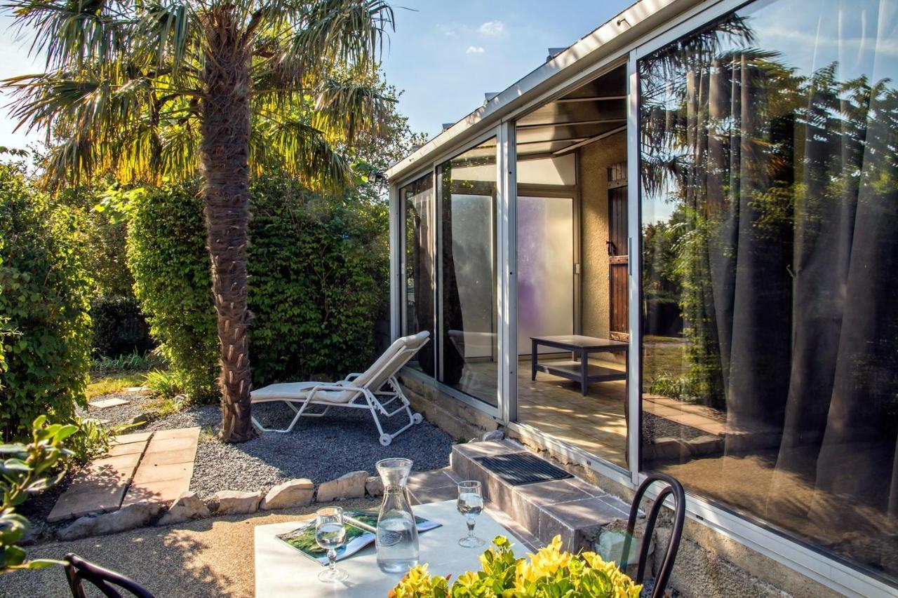 Hotel Les Persedes Lavilledieu  Ngoại thất bức ảnh